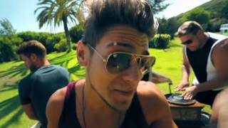 Video thumbnail of "Keen'v feat Rayane Bensetti   J'ai Piscine clip officiel"