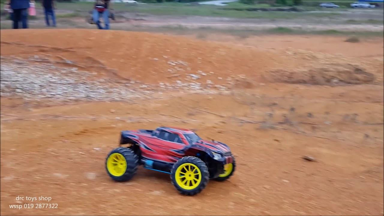 hsp nitro truck 1/10 speed test and jump