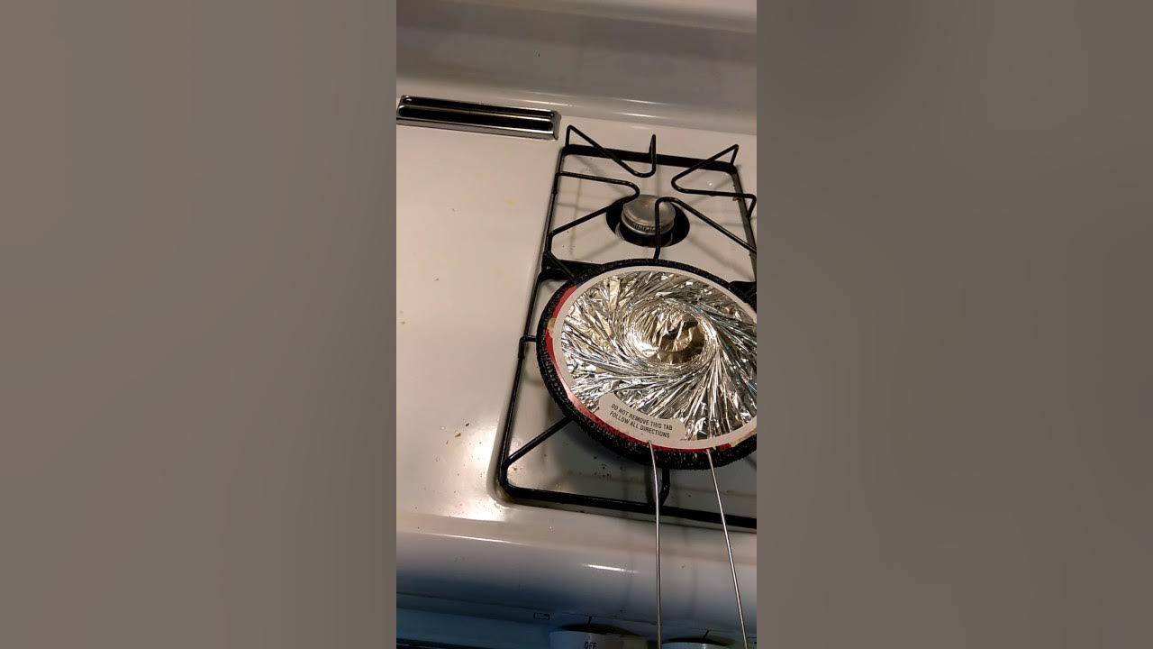 How to make jiffy pop butter flavored popcorn on the stove YouTube