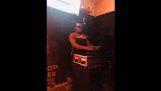 Download lagu dj thunder old rnb party mix vol.1