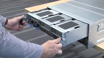 Lenovo ThinkSystem DM7100 installing a controller