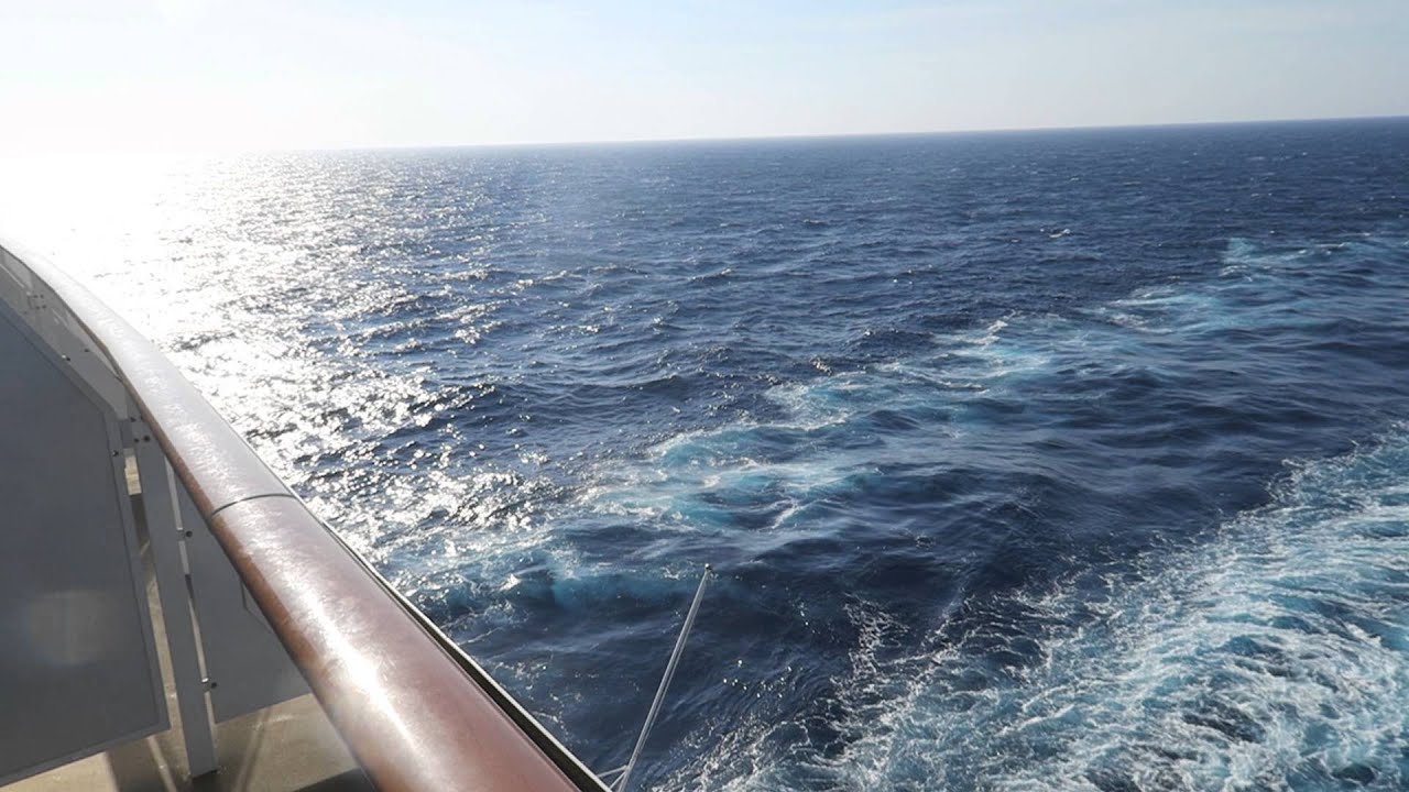 Haven Aft Penthouse Suite Room Tour Norwegian Escape 11312 Cat H6 Youtube Norwegian Escape Penthouse Suite Room Tour