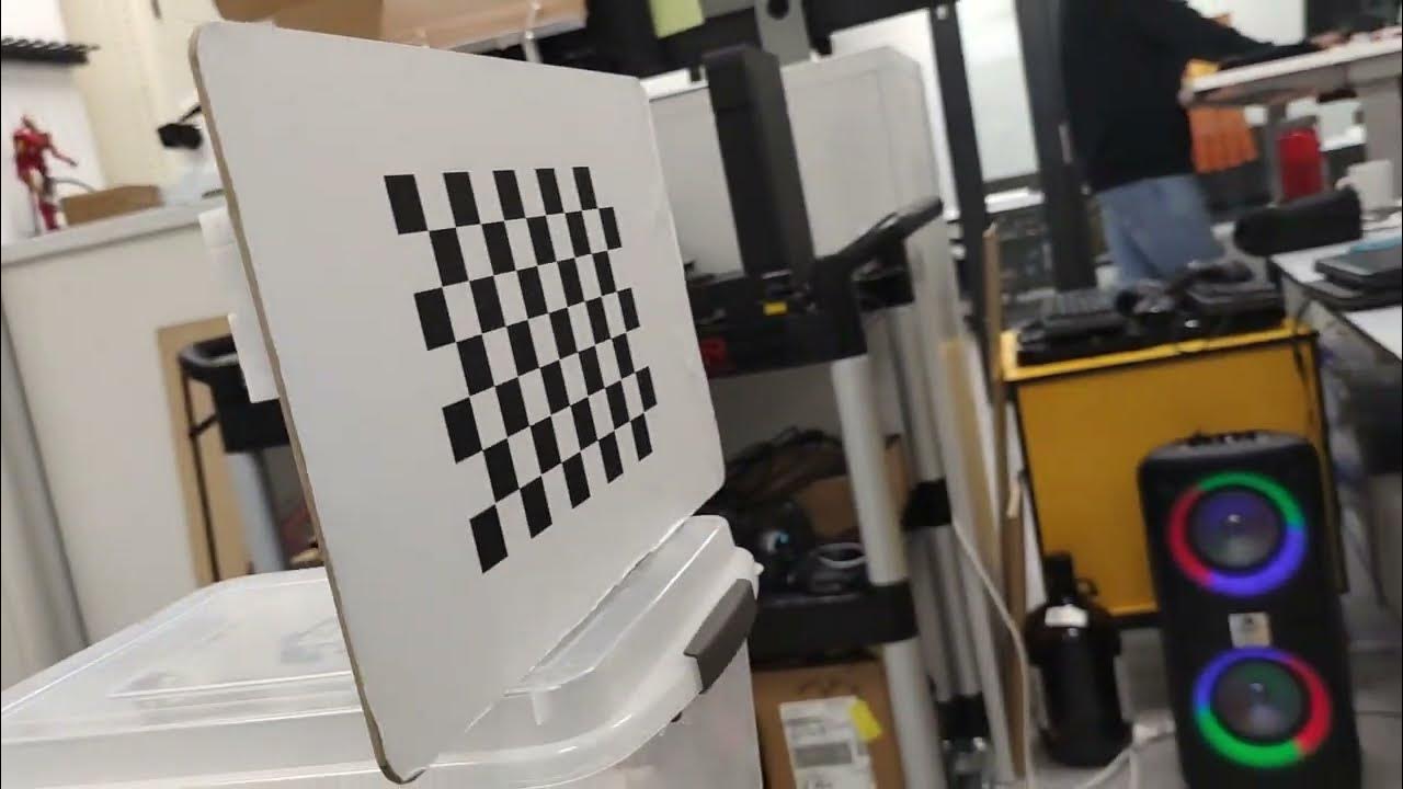 FungYang BlueTooth Flying Chess Board calibration Measure board using