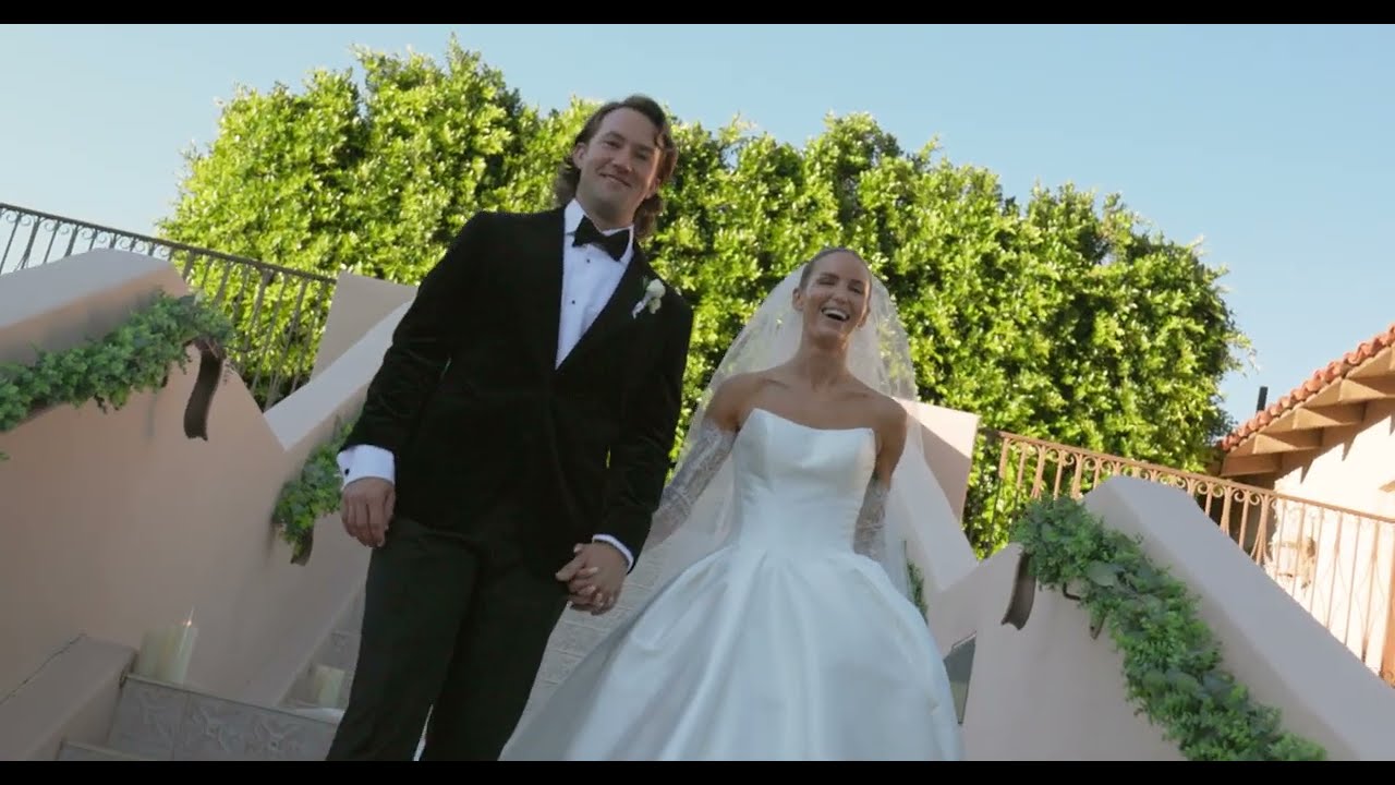 Iconic and electric wedding teaser // candid wedding film