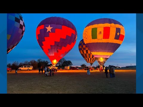 WATCH LIVE: Hot air balloons light up Longview skies in annual flash-mob hot air balloon glow