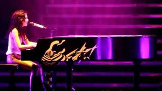 G.E.M 鄧紫棋 Get Everybody Moving 2011演唱會 Part 2 尾場「Encore」