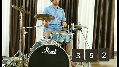 Prime numbers polyrhythms