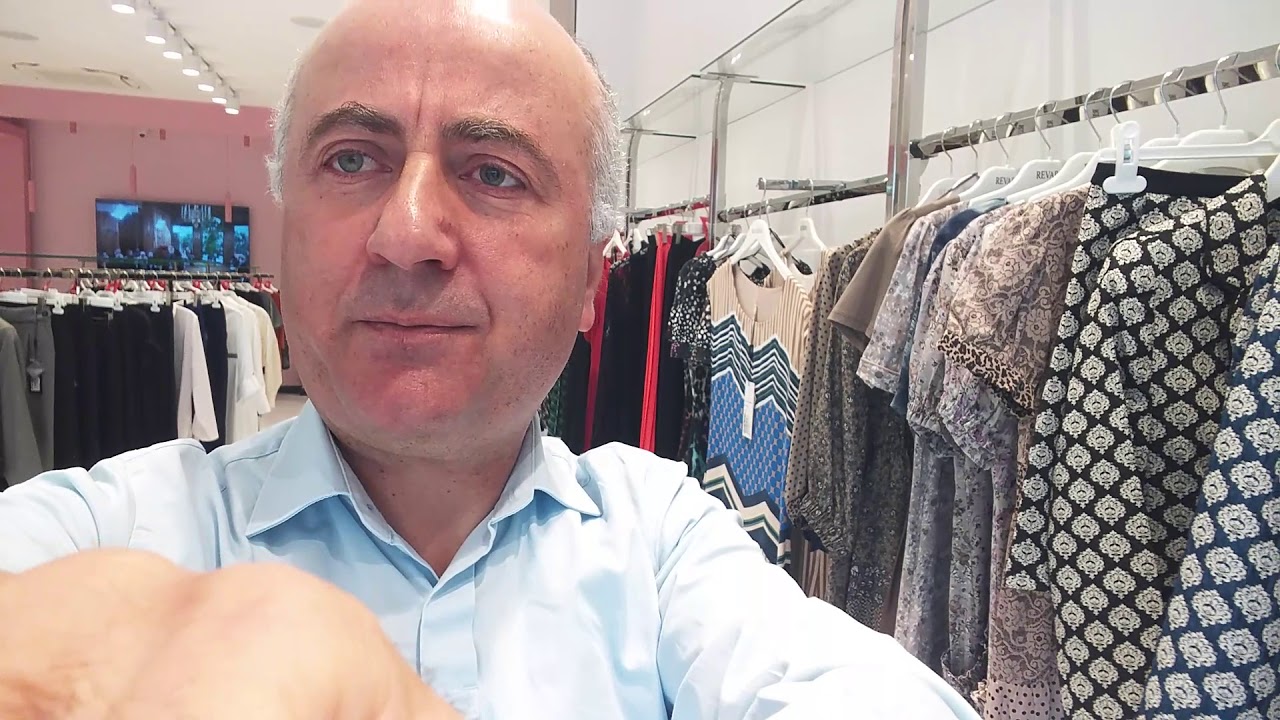 LOUNGE WEAR beauty salon supplies free equipment for sale products store