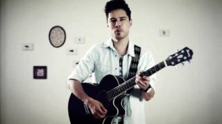 Juan Solo - Amnesia (VIDEO OFICIAL) chords