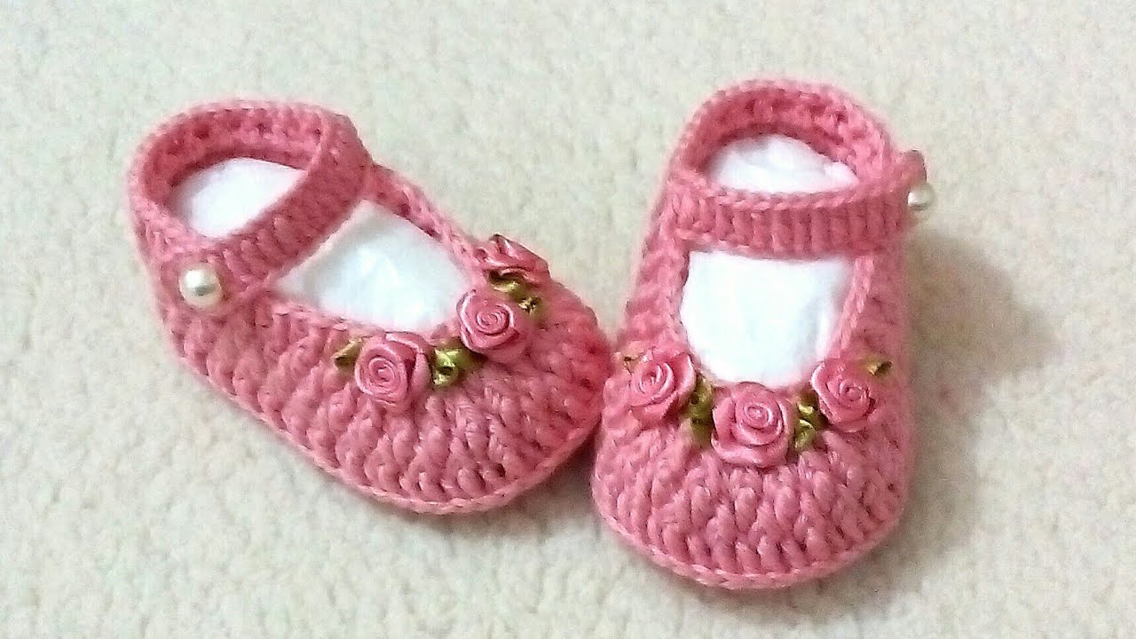 sapatinho de bebe feminino de croche