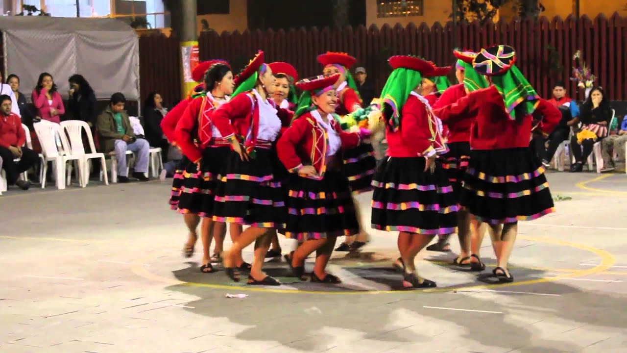 Huayno Valicha. Danza Típica del Cusco. Año 2015 Madres de familia