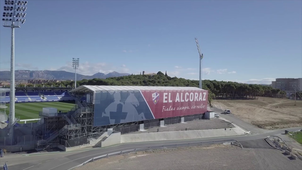 Nueva lona Gol Sur de El Alcoraz