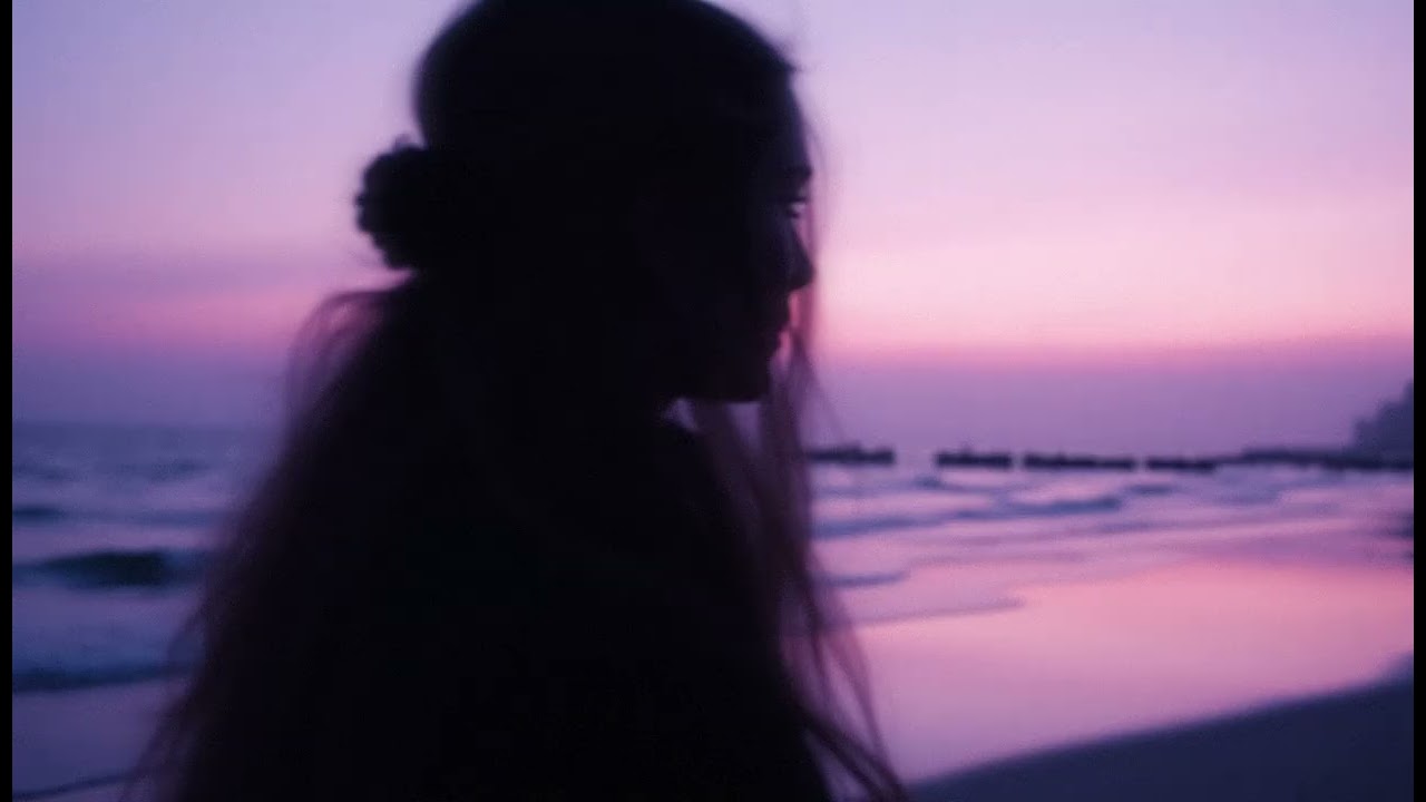 nothing feels the same anymore – dreamy ambient for sleep