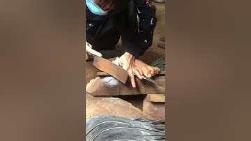 Cắt chấu liềm thủ công