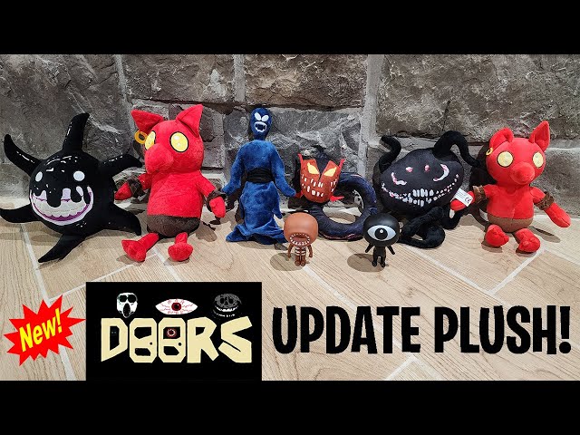 Unboxing ALL Roblox Doors Plushies 