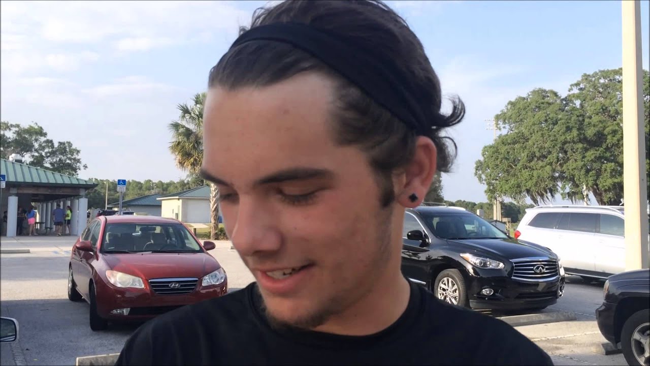 EPIC RAP BATTLE Humpty Dumpty - YouTube