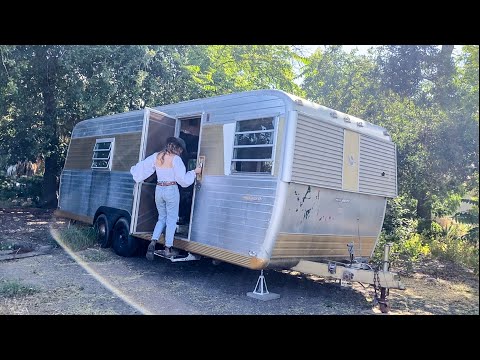 VINTAGE CAMPER TOUR