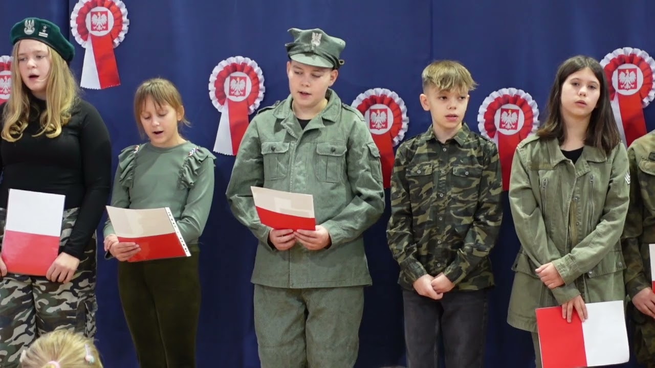 Akademia z okazji 11 LISTOPADA - NARODOWEGO ŚWIĘTA ODZYSKANIA PRZEZ POLSKĘ NIEPODLEGŁOŚCI - Jełowa