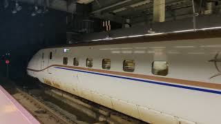 2025年10月26日(JR西日本)北陸新幹線金沢(駅)12番のりば46Eつるぎ46号(金沢·)富山行き到着→停車 W7系W9編成運行46Eつるぎ46号(金沢·)富山行き→(回送列車)回送46E