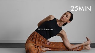 25-Minute Yoga | Hatha Yoga for Hot Flash Relief - YouTube