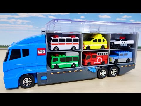 トミカプラレールブロック☆はたらくくるま【パトカー・消防車・救急車】アンパンマンの鍵パズルの扉を開けてを組み立て!トミカタウンに坂道走行!お片付けコンボイにのせます