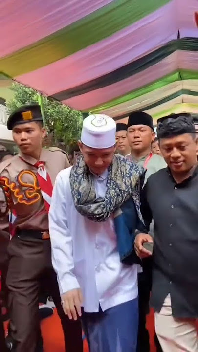 MasyaAllah Alwiassegaf dakwah di sekolah smp/smk #alwiassegaf#Allahummabarik#shortsvideo#shorts