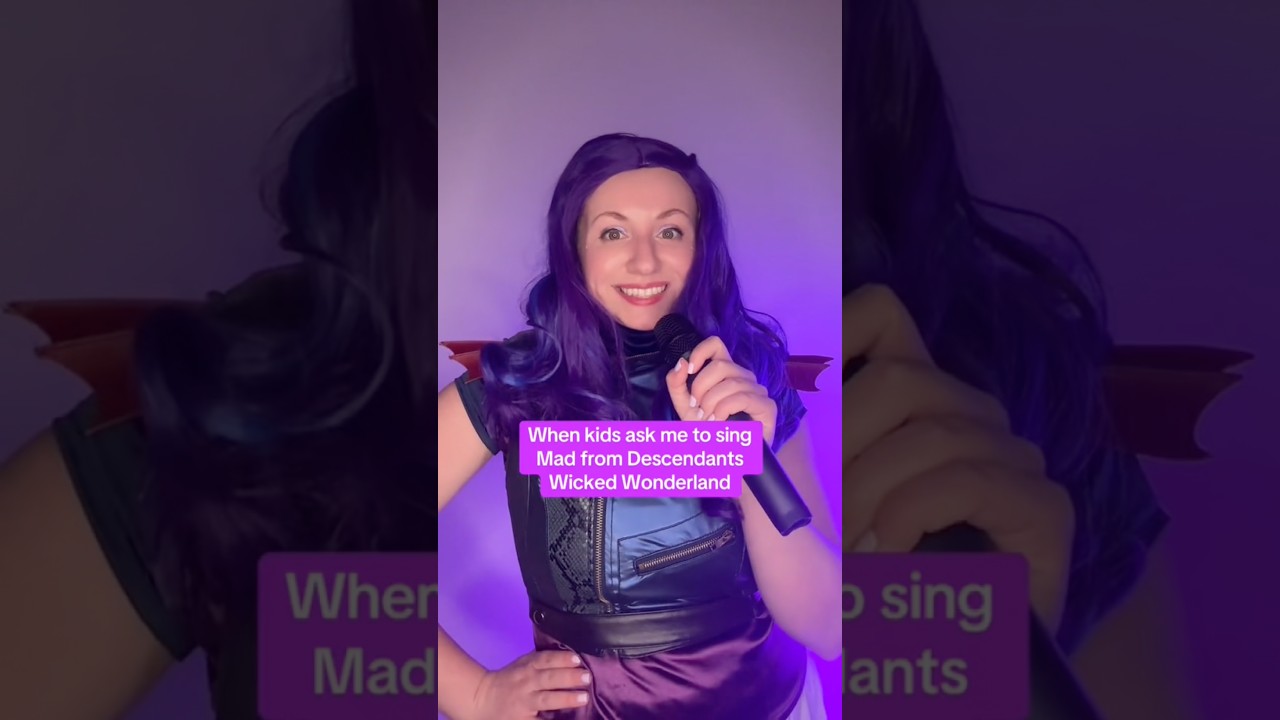 When They Ask Me To Sing Mad From Descendants Wicked Wonderland #descendants #singing #shorts