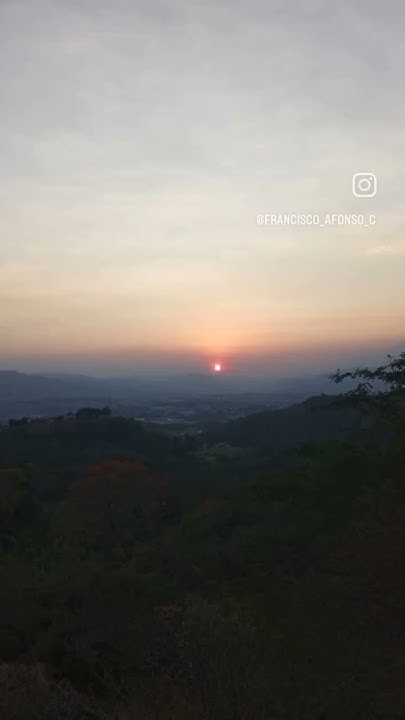 Cuando el Sol se está ocultando - YouTube