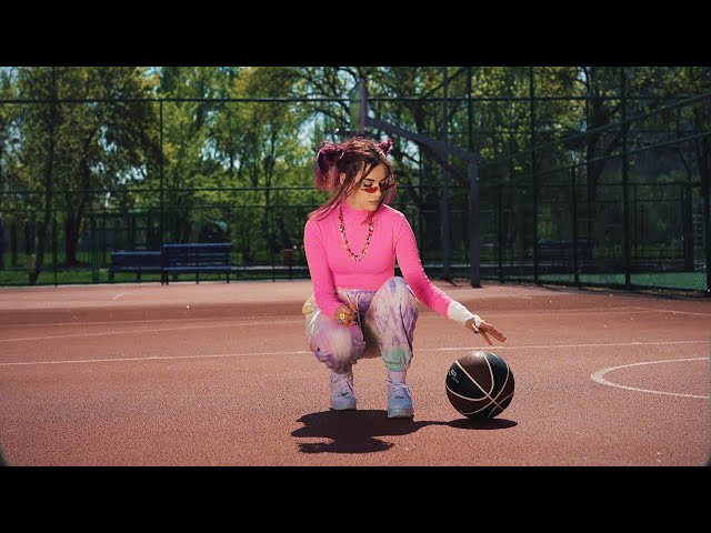NAOMI PRIE - Liar