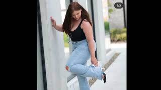 Curvy model plus size ?? Fashion ideas | Info Biography, finance, income, insurance, shares, trading