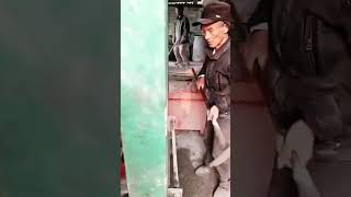#fcnfm How a Brick Machine With Different Mould Options Switches Between Hollow and Solid Brick Prod