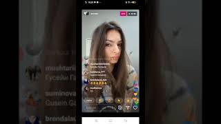 Emily Ratajkowski Instagram Live April 14, 2020