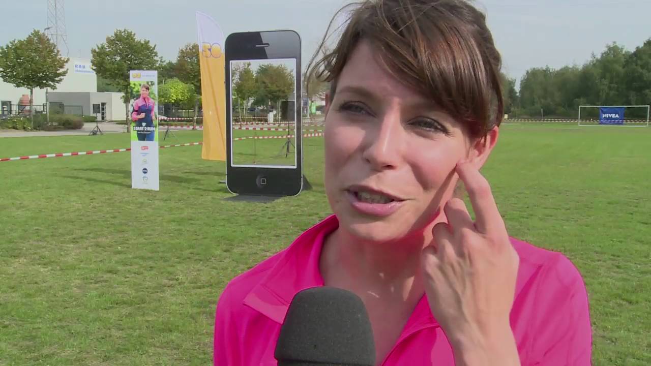 Start 2 Run App | Persvoorstelling | Evy Gruyaert - YouTube