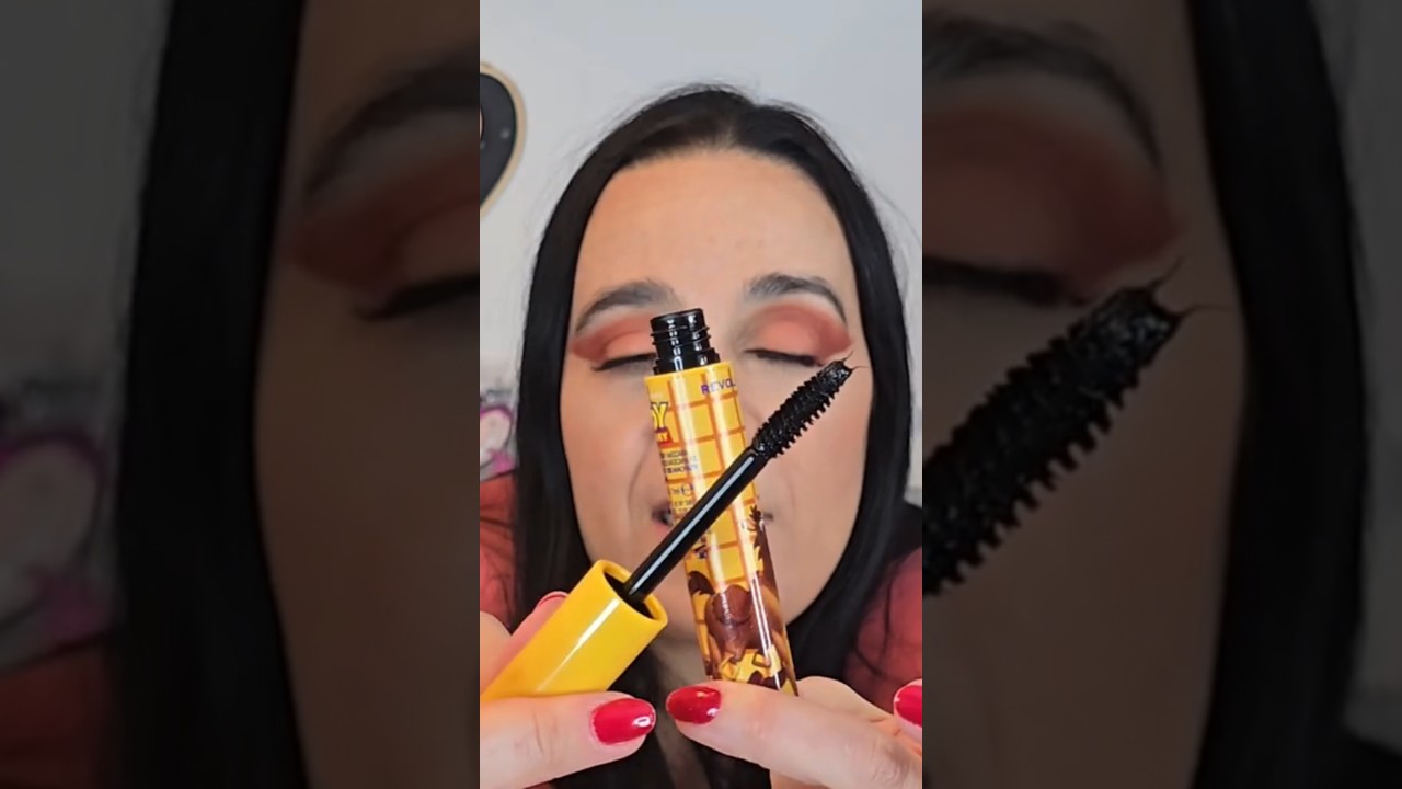 MASCARA Toy Story x Revolution 