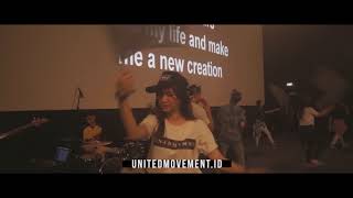 NEW START - Elevation youth | Unitedmovement praise moment