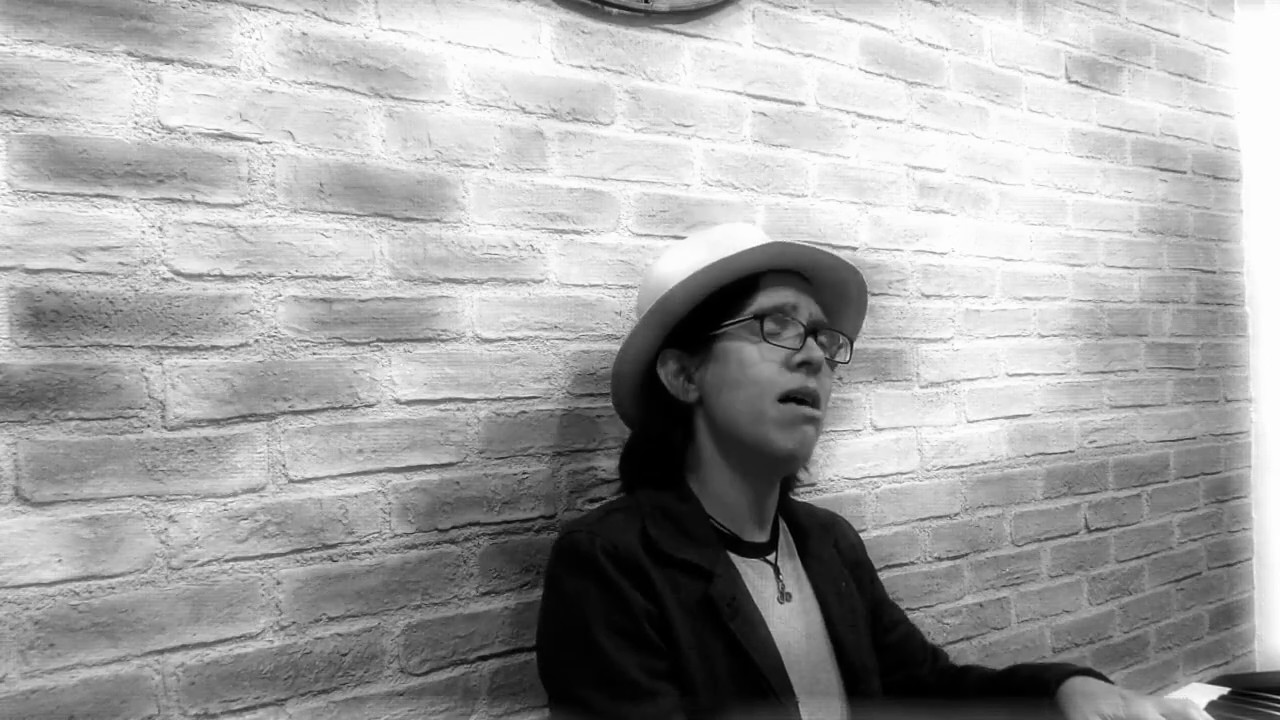 Seefoo - So Far Away