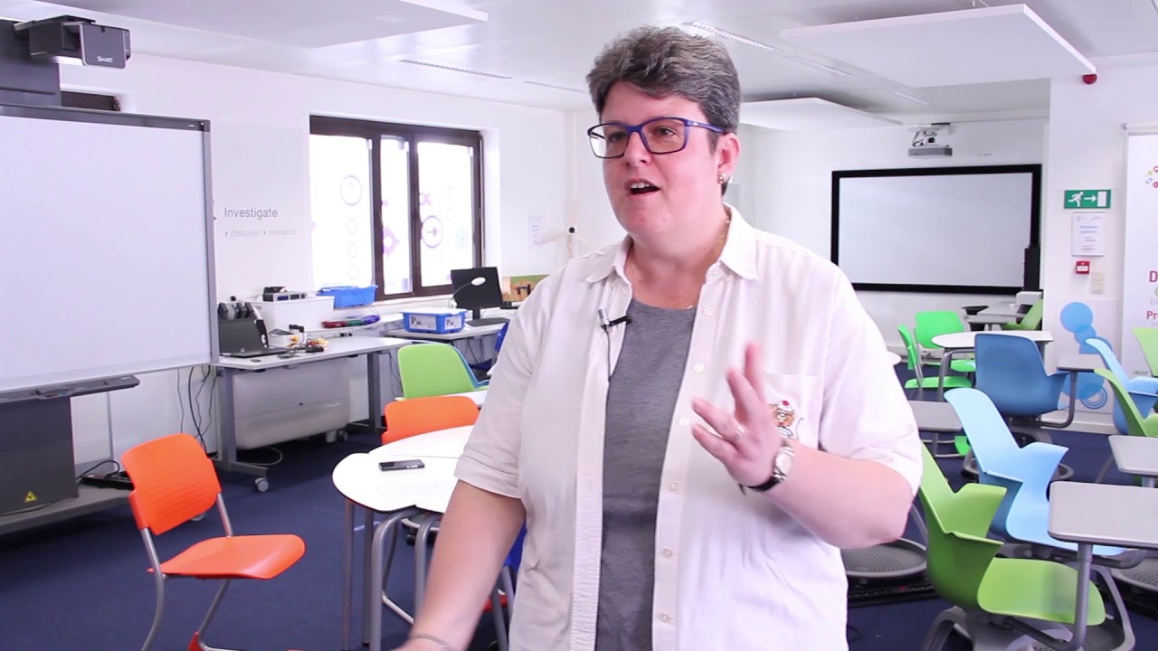 How can teachers involve parents in classroom activities?