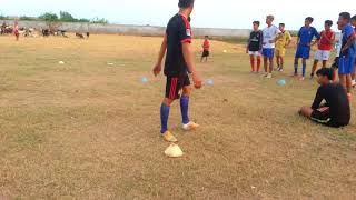 Team Player Football Ks Train With Teacher Rosidi Moser