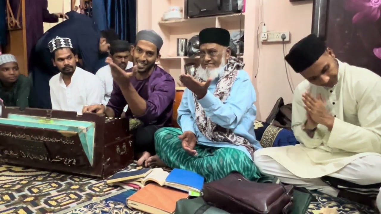 HAMD UNKO APNI QABAR HAI TU BUS HAI UNHEY QAWALI AZIZ KHAN QUSROO & SONS