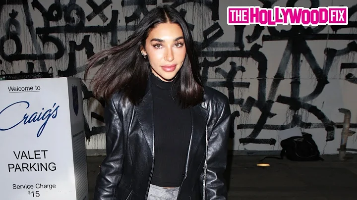 Chantel Jeffries Signs Autographs For Fans While L...