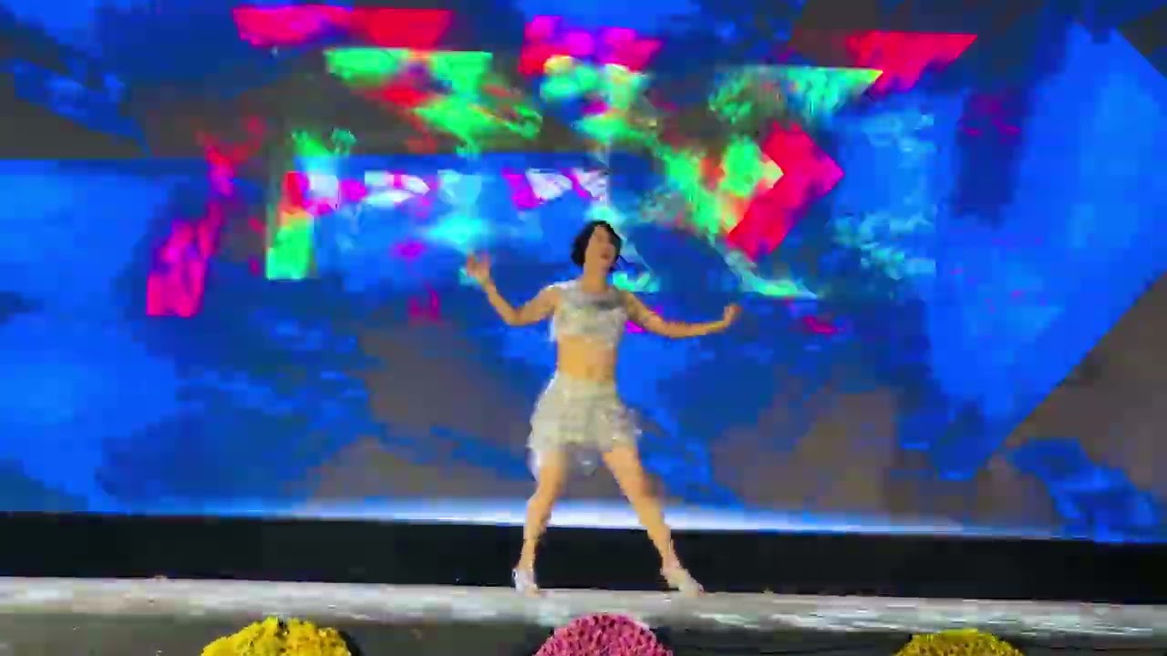 CLB Dancesoprt Bùi Luyen vũ điệu nhảy chachacha đón hội xuân năm mới 