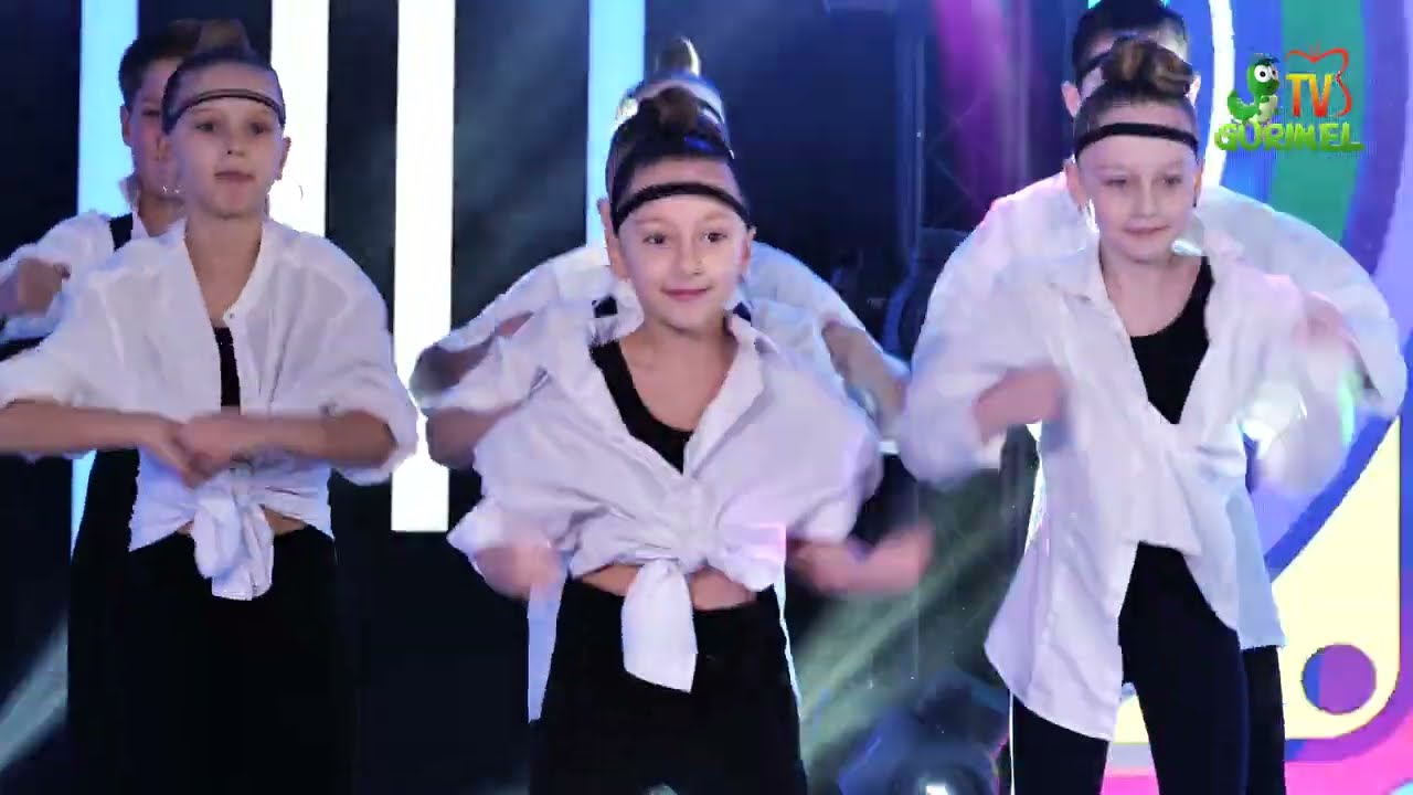 DanStep - I Like To Move It