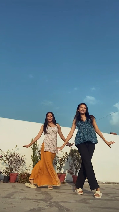 Dance pe Chance 💃🏻 | @TheN2sisters | #bollywood #trending #shorts #viralvideo #reels #dance