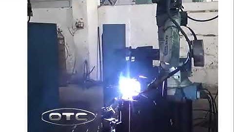 Automatic Welding Robot Otc Fd-v8l With Welding torch