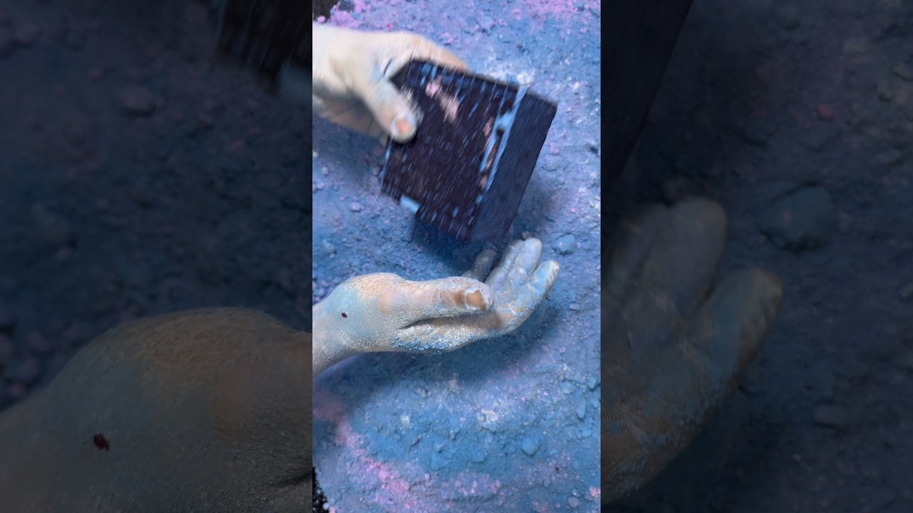 Chalk ASMR Crush Video 