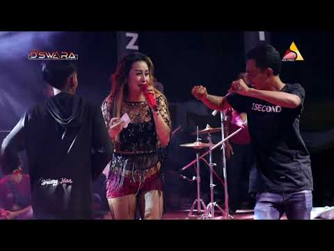 LIA ANANDA // GOYANG HEBOH // NEW D'SWARA // LIVE DHARMA TANJUNG CAMPLONG SAMPANG