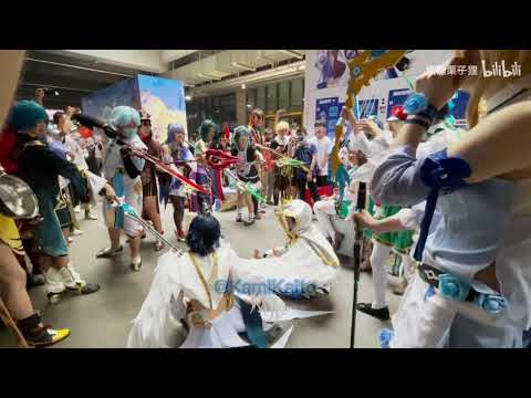 Mondstadt vs Liyue! Genshin Impact cosplay scene from Bilibili World 2021