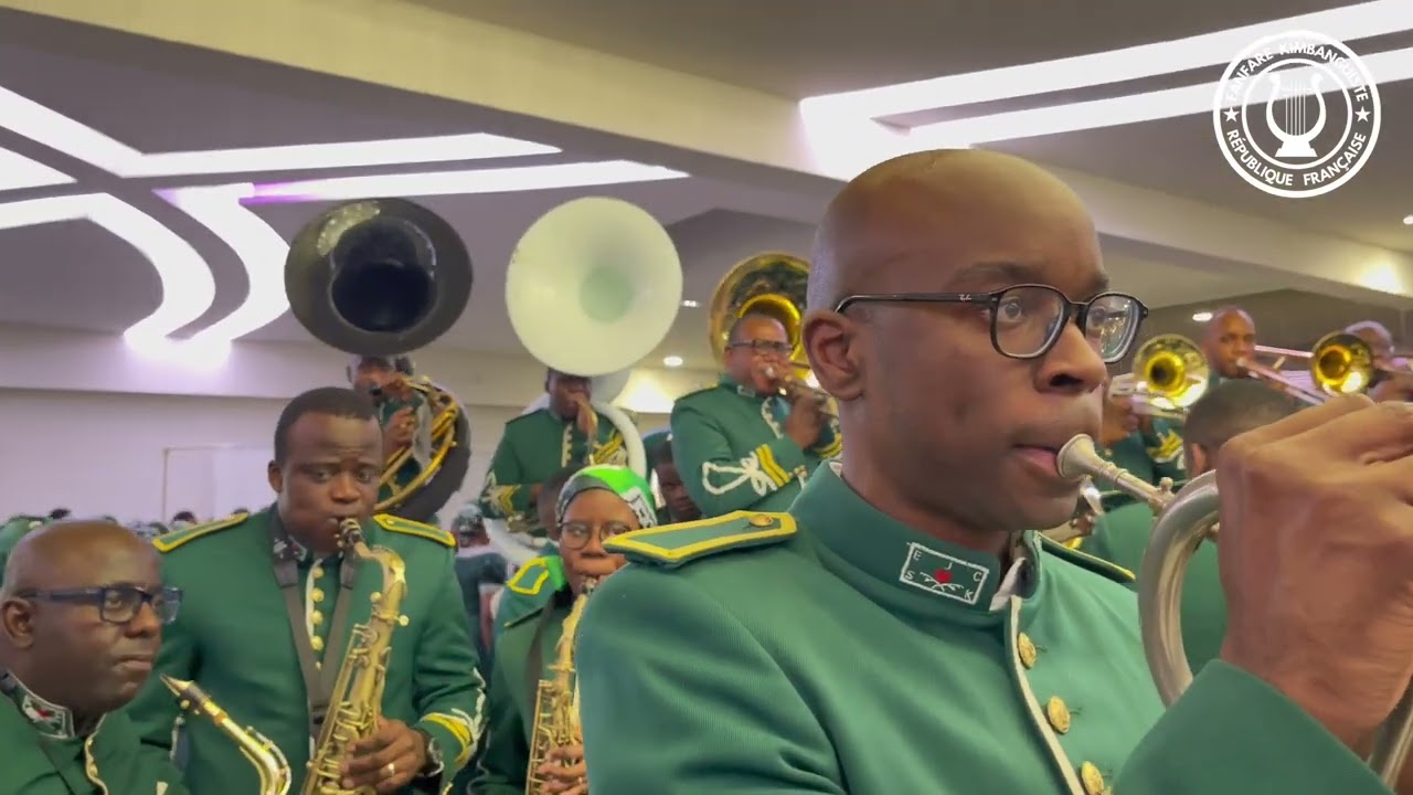 Grenade - FAKI Paris