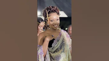 Naye Mwe Mulabe Omwana Baby Gloria Mu Outfit Y Omushanana 
