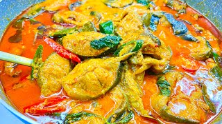 แกงคั่วปลาดุกใบยี่หร่าน้ำแกงเข้มข้นสีสวย เคล็ดลับปลาไม่คาว!อร่อยมาก